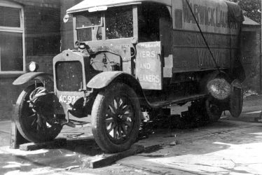 Warwick.  Laundry Delivery Van