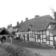 Welford on Avon. Cottage and lychgate