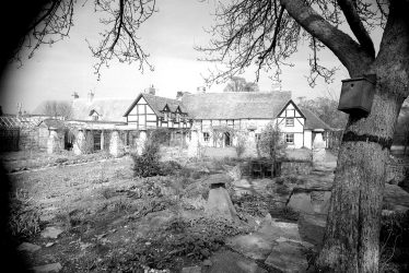 Welford on Avon. "The Four Gables "