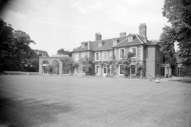 Wellesbourne.  Wellesbourne Hall, rear and lawns