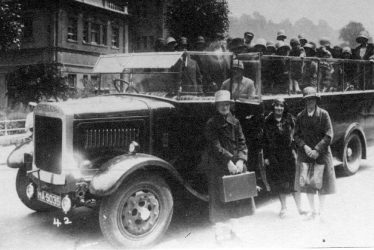 Fillongley.  Charabanc Outing