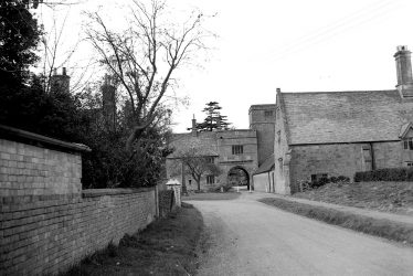 Wormleighton.  Manor
