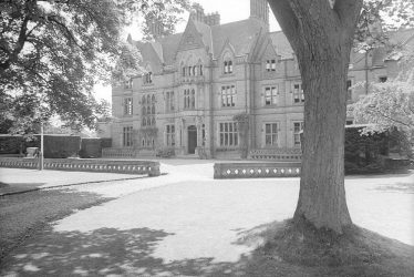 Wroxall  Abbey,  front