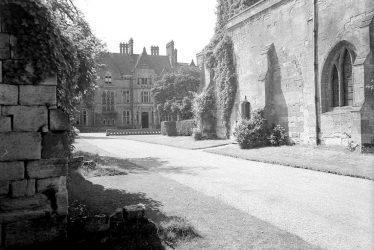 Wroxall.  Abbey, chapel