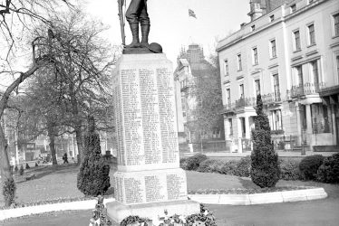 Leamington Spa.  War Memorial