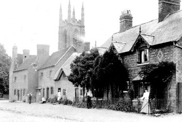 Hampton Lucy.  Village view