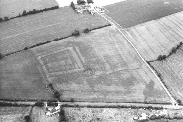Southam.  Crop marks