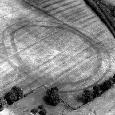 A possible Iron Age hillfort visible as a cropmark near Ettington | WA Baker