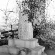Cross in Kinwarton Churchyard