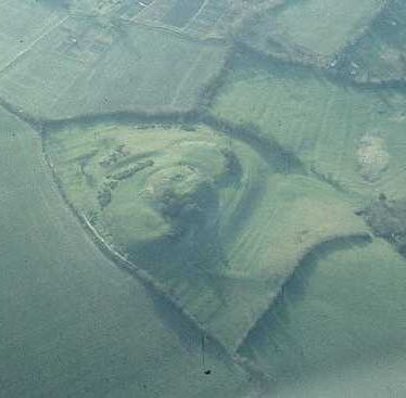 A motte and bailey castle, Castle Hill, Upper Brailes | Warwickshire County Council