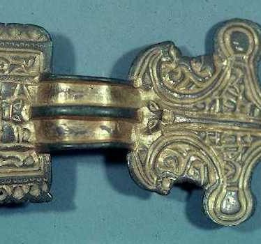 An Anglo Saxon brooch found at Wasperton | Warwickshire County Council