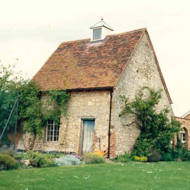 Dovecote in the grounds of the Old Rectory, Ladbroke | Warwickshire County Council