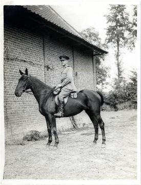 Rev R. Irwin, most probably wearing Hall & Son uniform in 1915 | Photographer: H. D. Girdwood. From the Girdwood Collection held by the British Library. Originally posted to Flickr.