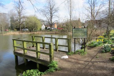 Long Itchington Village Green and Pond