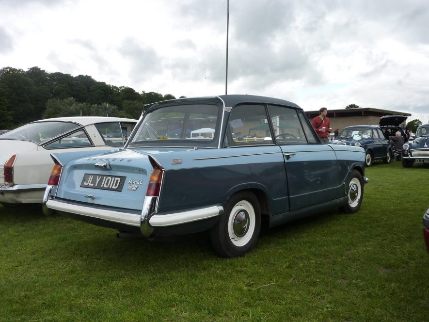 A rather better example of a Triumph Herald 1250. | Image by Bryn Pinzgauer. Uploaded by oxyman to Wikipedia.