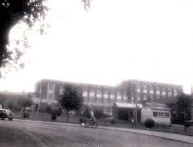 The front office block of British Thomson-Houston from Brownsover Road, 1950s. | Image courtesy of Godfrey Holter