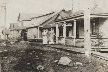 Annie Saunders, and her Emigration From Warwickshire to Ontario