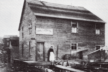 Annie Saunders. A Warwickshire Woman and Her Canadian Life