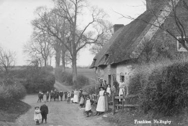 Frankton.  Cottage