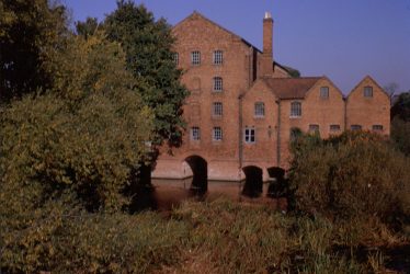 Stratford-upon-Avon.  Lucy's Mill