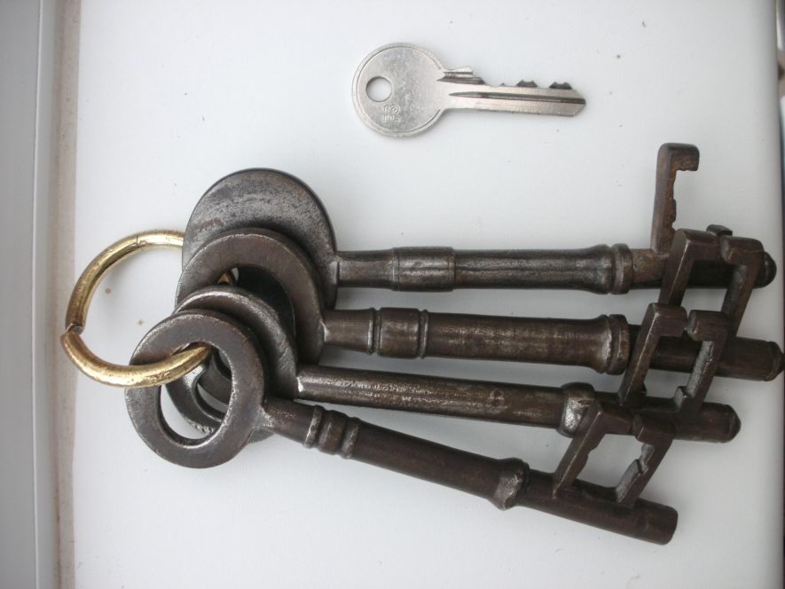 Warwick Union Workhouse keys, next to an 'everyday' key for scale. | Image courtesy of Richard Neale