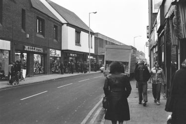 Nuneaton.  Queens Road