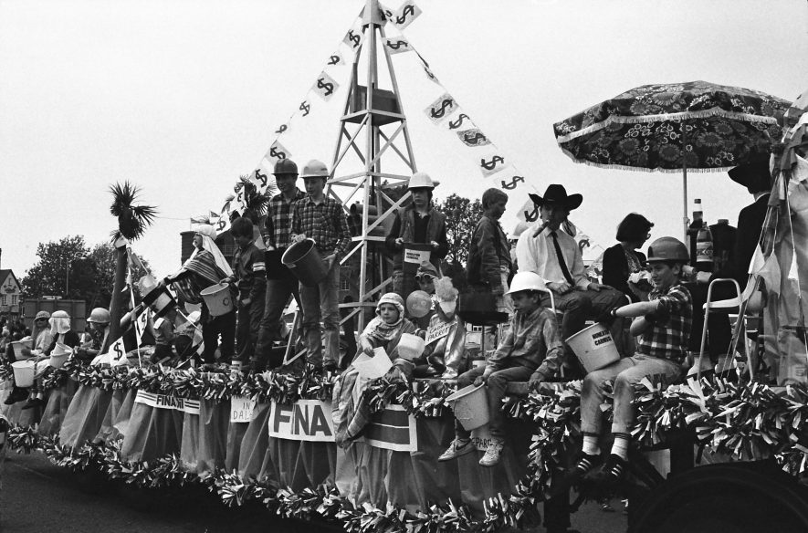Nuneaton. Carnival, 1987 | Image courtesy of Fred Hands, supplied by Nuneaton Memories.