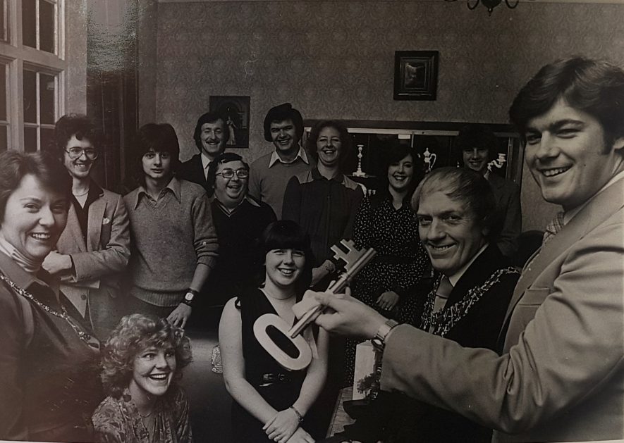 2nd January 1980 - Mayor Terry Short hands key to the town to carnival King Of Mirth Gary Hollis (far right). The Mayor himself made this key and we believe it was plated at former Sterling Metals.. 2nd January 1980 | Image courtesy of Nuneaton Memories