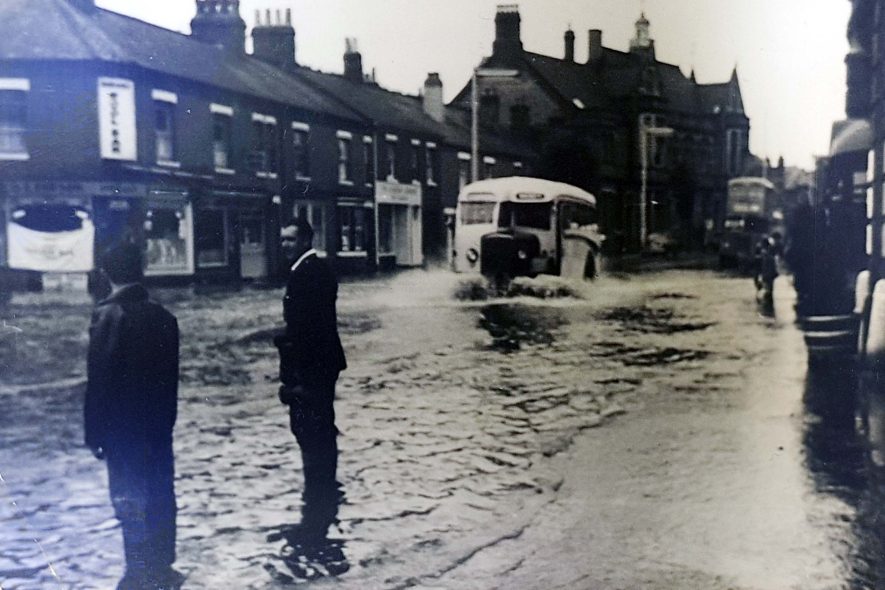 Nuneaton. Floods, Coton Road. 1958 | Image courtesy of Nuneaton Memories